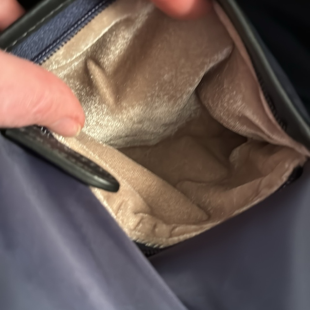 Tumi Black Laptop Bag - Picture 7 of 8